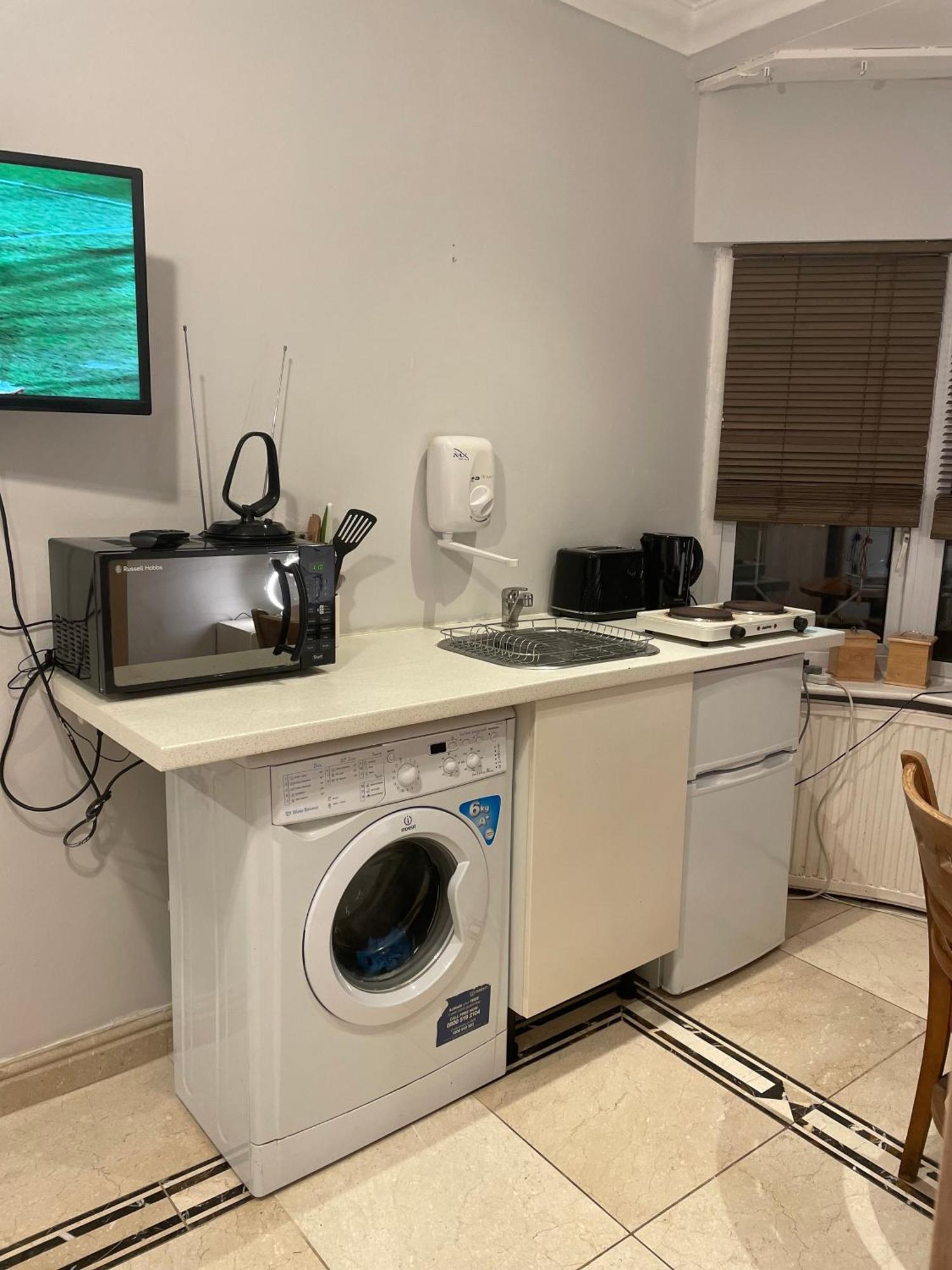 North London Studio Apartment Екстериор снимка